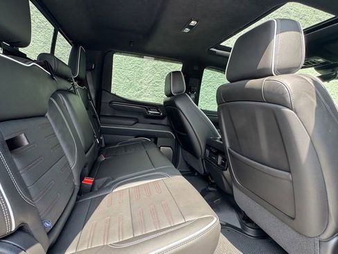 Used 2024 GMC Sierra 1500 AT4X image 12