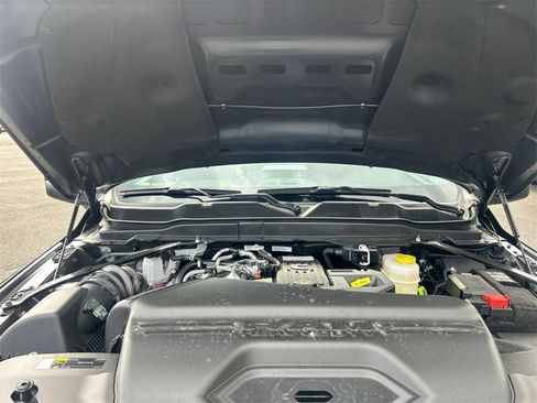 New 2026 RAM 2500 Laramie AWD/4WD image 20