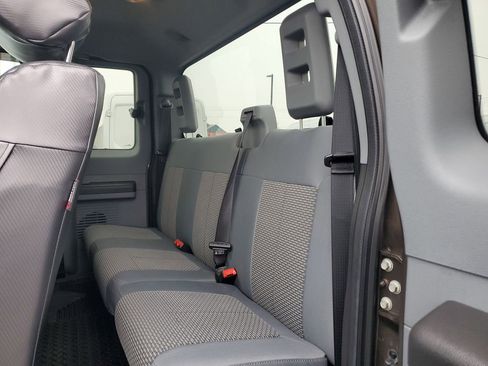 Used 2016 Ford F250 XLT w/ XLT Value Package image 8