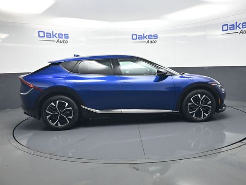 Certified 2024 Kia EV6 Wind w/ Wind Technology Package AWD/4WD image 9