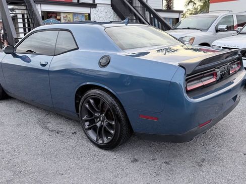Used 2020 Dodge Challenger R/T Scat Pack RWD image 3