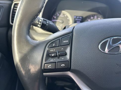 Used 2019 Hyundai Tucson Limited w/ Cargo Package image 38