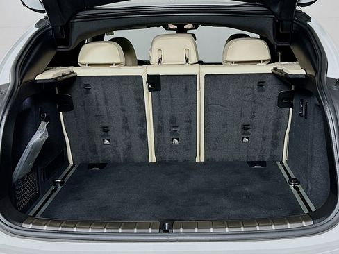 Used 2022 BMW X4 xDrive30i w/ M Sport Package image 26