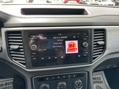 Used 2018 Volkswagen Atlas SE AWD/4WD image 28