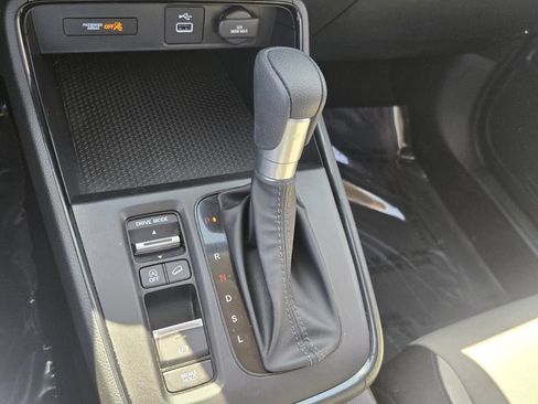 Certified 2025 Honda CR-V LX image 18