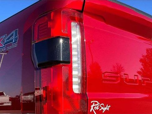 Used 2024 Ford F350 Lariat w/ Lariat Ultimate Package image 25