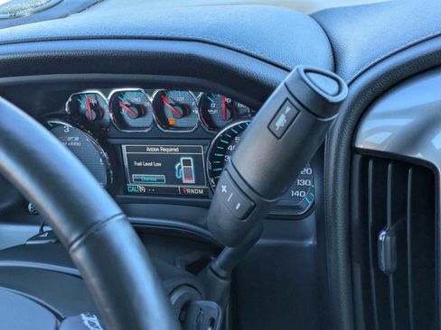 Used 2015 Chevrolet Silverado 1500 LTZ Z71 w/ LTZ Plus Package image 32