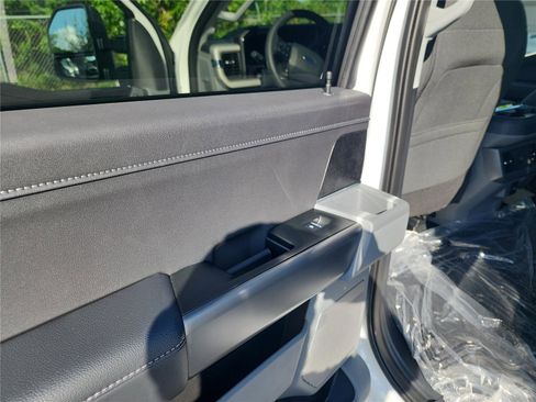 New 2026 Ford F250 XLT w/ XLT Premium Package image 17