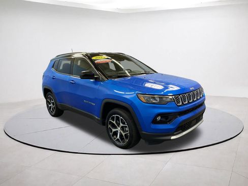 Certified 2024 Jeep Compass Limited image 1
