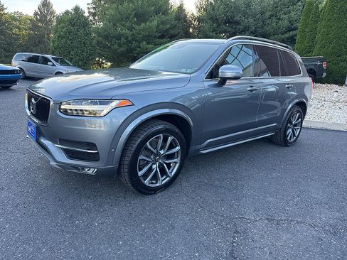 Used 2018 Volvo XC90 T5 Momentum w/ Convenience Package AWD/4WD image 13