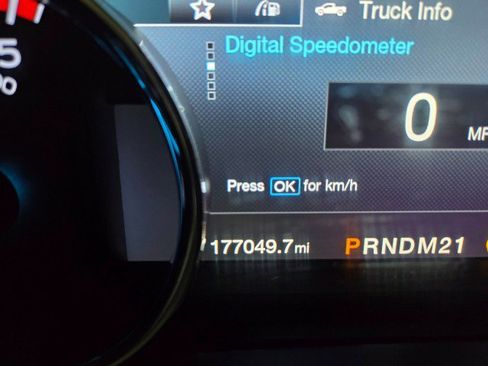 Used 2019 Ford F250 Lariat image 47