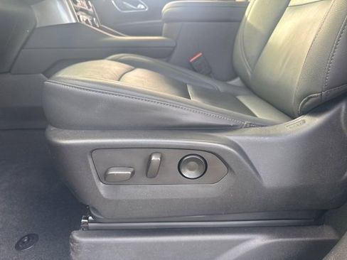 Used 2021 Chevrolet Tahoe Z71 image 20