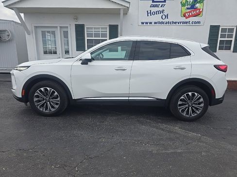 Used 2024 Buick Envision Preferred image 5