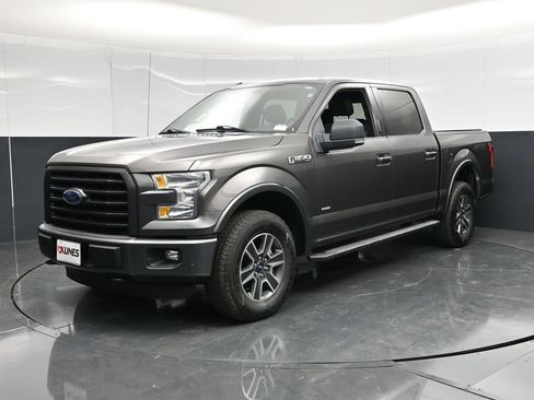 Used 2016 Ford F150 XLT w/ Equipment Group 302A Luxury AWD/4WD image 10