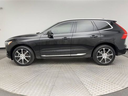 Used 2021 Volvo XC60 T5 Inscription w/ Advanced Package image 5