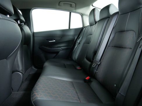 New 2026 Nissan Sentra SR w/ SR Premium Package FWD image 17