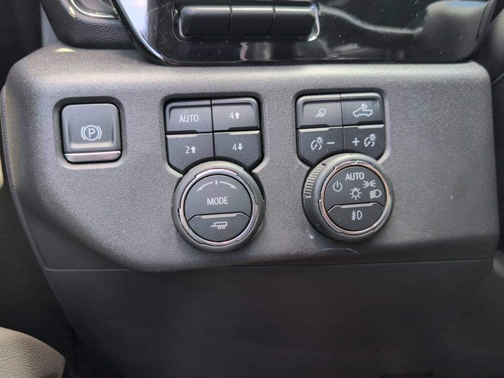 Used 2024 Chevrolet Silverado 1500 ZR2 w/ Technology Package AWD/4WD image 26