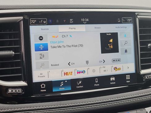 New 2026 Chrysler Pacifica Select image 13