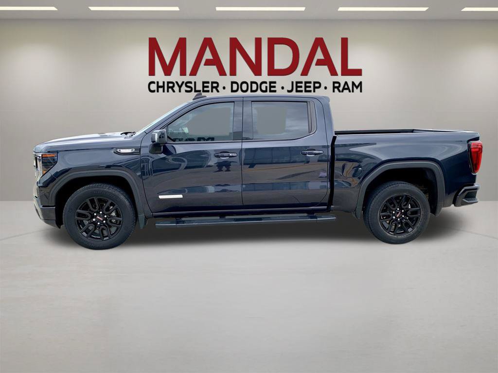 Used 2023 GMC Sierra 1500 Elevation w/ Elevation Premium Package RWD image 9