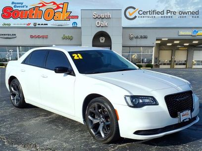 Certified 2021 Chrysler 300 Touring w/ Sport Appearance Package