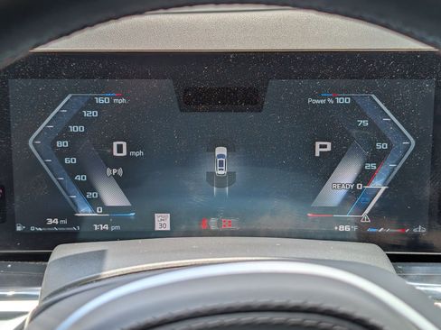 Used 2025 BMW X7 M60i AWD/4WD image 28