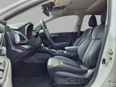 Certified 2024 Subaru Outback Onyx Edition XT image 19