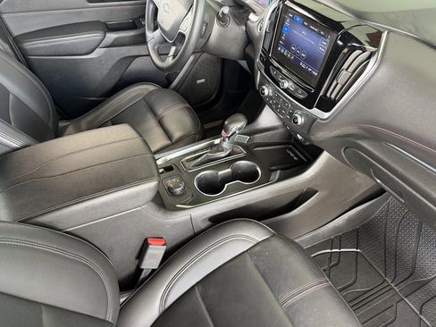 Used 2023 Chevrolet Traverse RS w/ LPO, Floor Liner Package AWD/4WD image 18