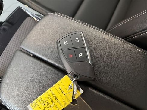 Certified 2025 Buick Envision Preferred image 31