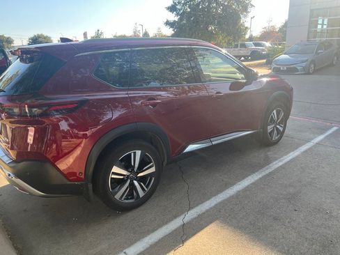 Used 2023 Nissan Rogue Platinum w/ Platinum Premium Package FWD image 6