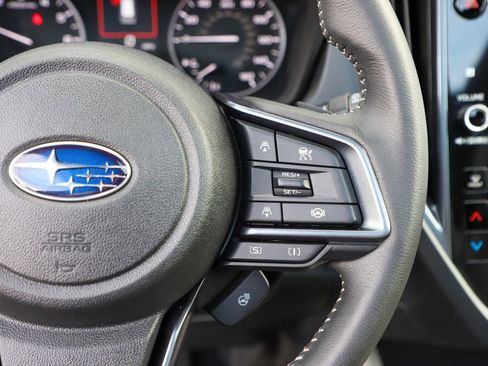 Used 2025 Subaru Forester Limited image 34