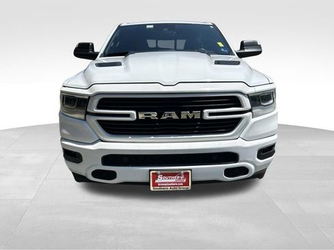 Used 2022 RAM 1500 Laramie w/ Sport Appearance Package AWD/4WD image 9