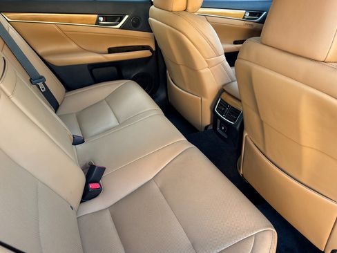 Used 2013 Lexus GS 450h w/ Luxury Pkg RWD image 30