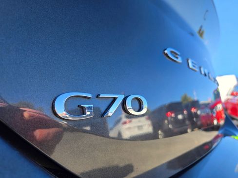 Used 2023 Genesis G70 2.0T image 25
