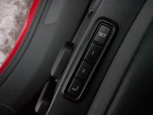 Certified 2023 Volkswagen ID.4 Pro S image 32