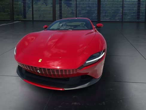Used 2024 Ferrari Roma RWD image 3