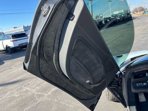 Used 2023 Maserati MC20 Spyder image 23