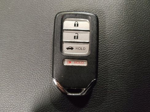 Used 2021 Honda Accord LX image 32