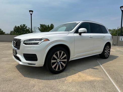 Certified 2023 Volvo XC90 B6 Core w/ Climate Package AWD/4WD image 4