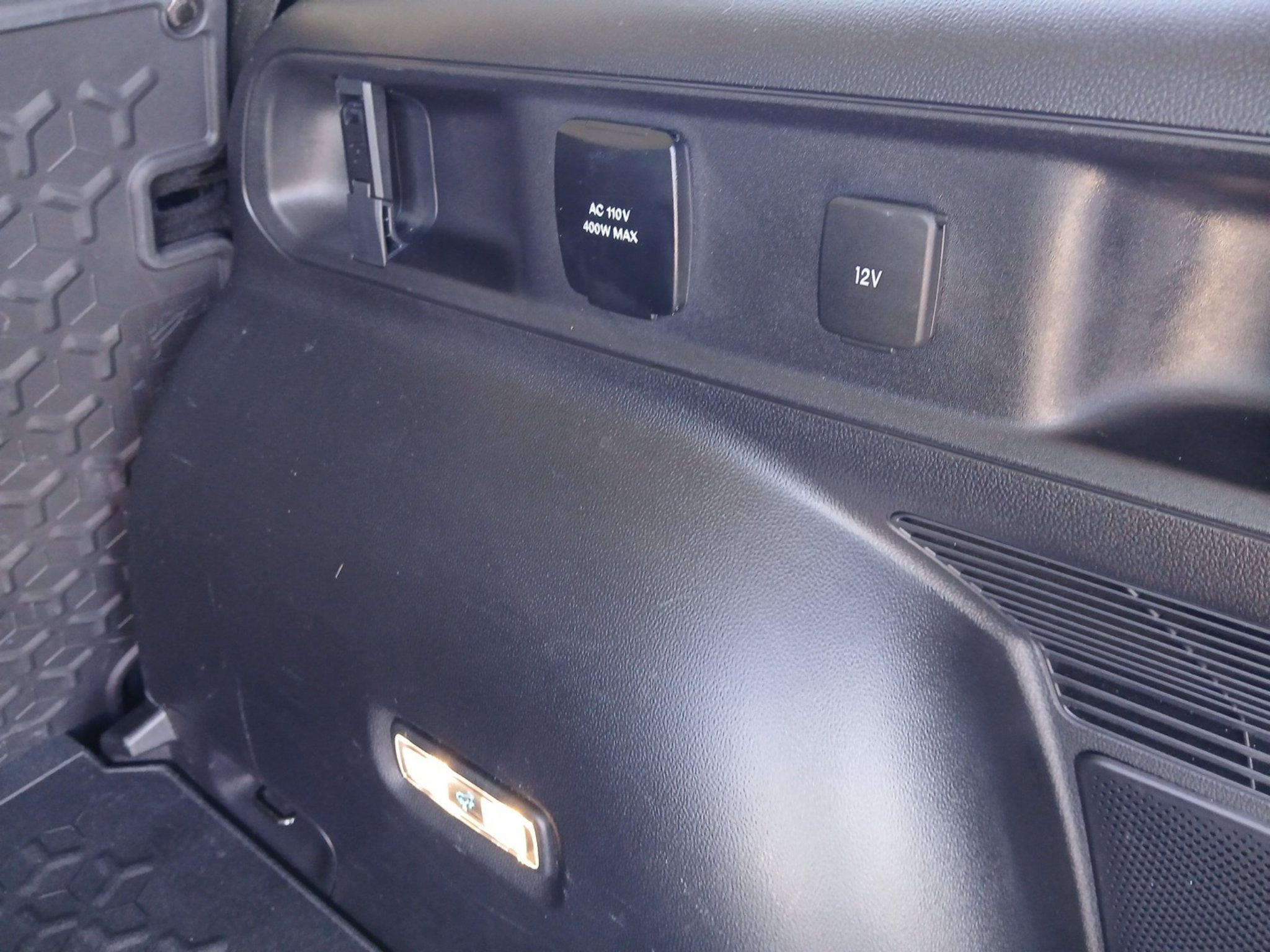 Used 2024 Ford Bronco Sport Badlands w/ Premium Package AWD/4WD image 16