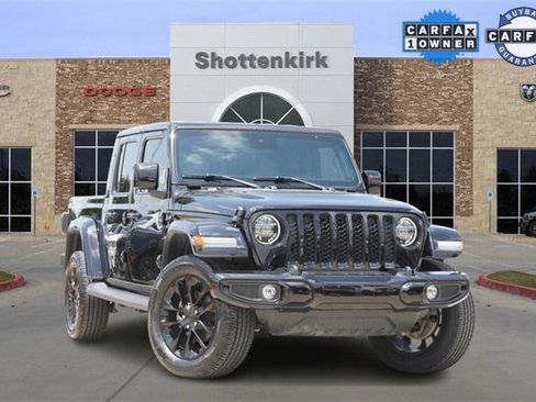Certified 2021 Jeep Gladiator Overland image 1