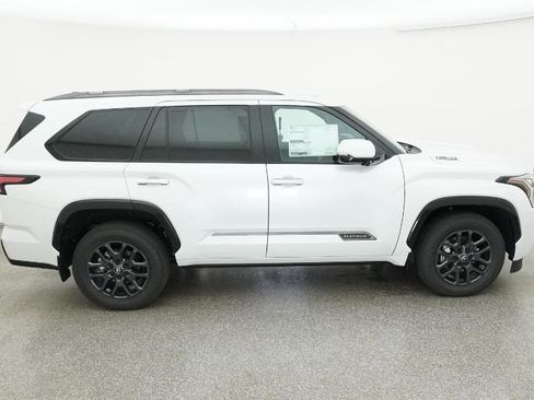 New 2026 Toyota Sequoia Platinum image 25