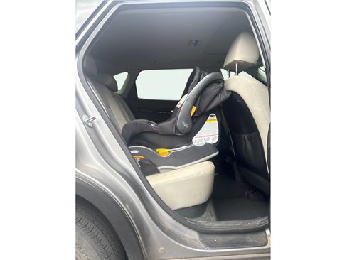 Used 2022 Kia Seltos EX AWD/4WD image 12