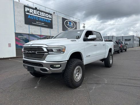 Used 2021 RAM 1500 Laramie AWD/4WD image 1
