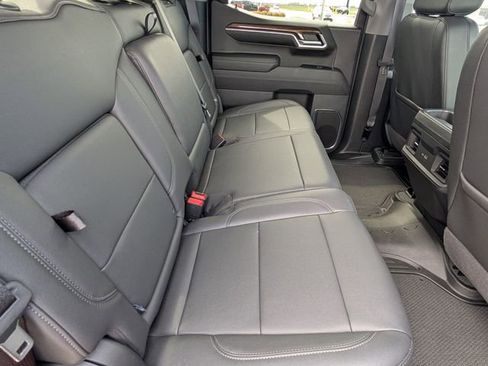 Used 2024 Chevrolet Silverado 1500 RST w/ Convenience Package II AWD/4WD image 6