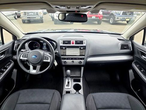 Used 2016 Subaru Legacy 2.5i Premium AWD/4WD image 9