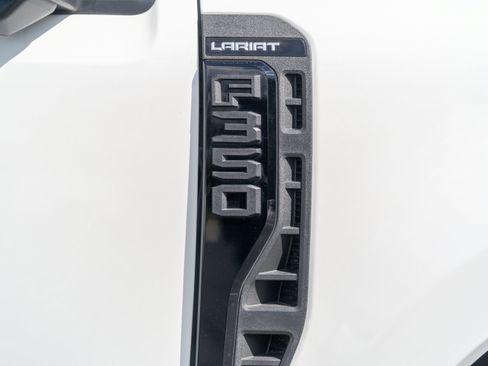 Used 2025 Ford F350 Lariat w/ Black Appearance Package AWD/4WD image 51