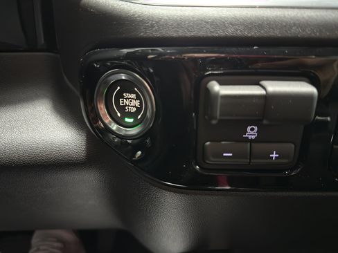 New 2026 Chevrolet Silverado 1500 LTZ w/ LTZ Convenience Package II image 16