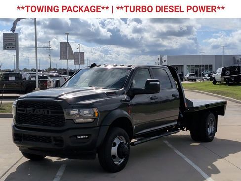 Used 2023 RAM 5500 Tradesman image 3