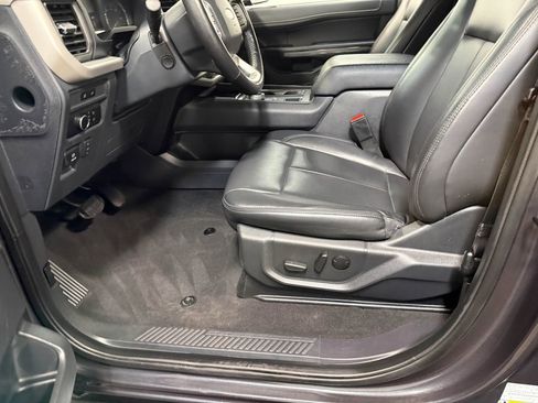 Used 2024 Ford Expedition Max XLT RWD image 58