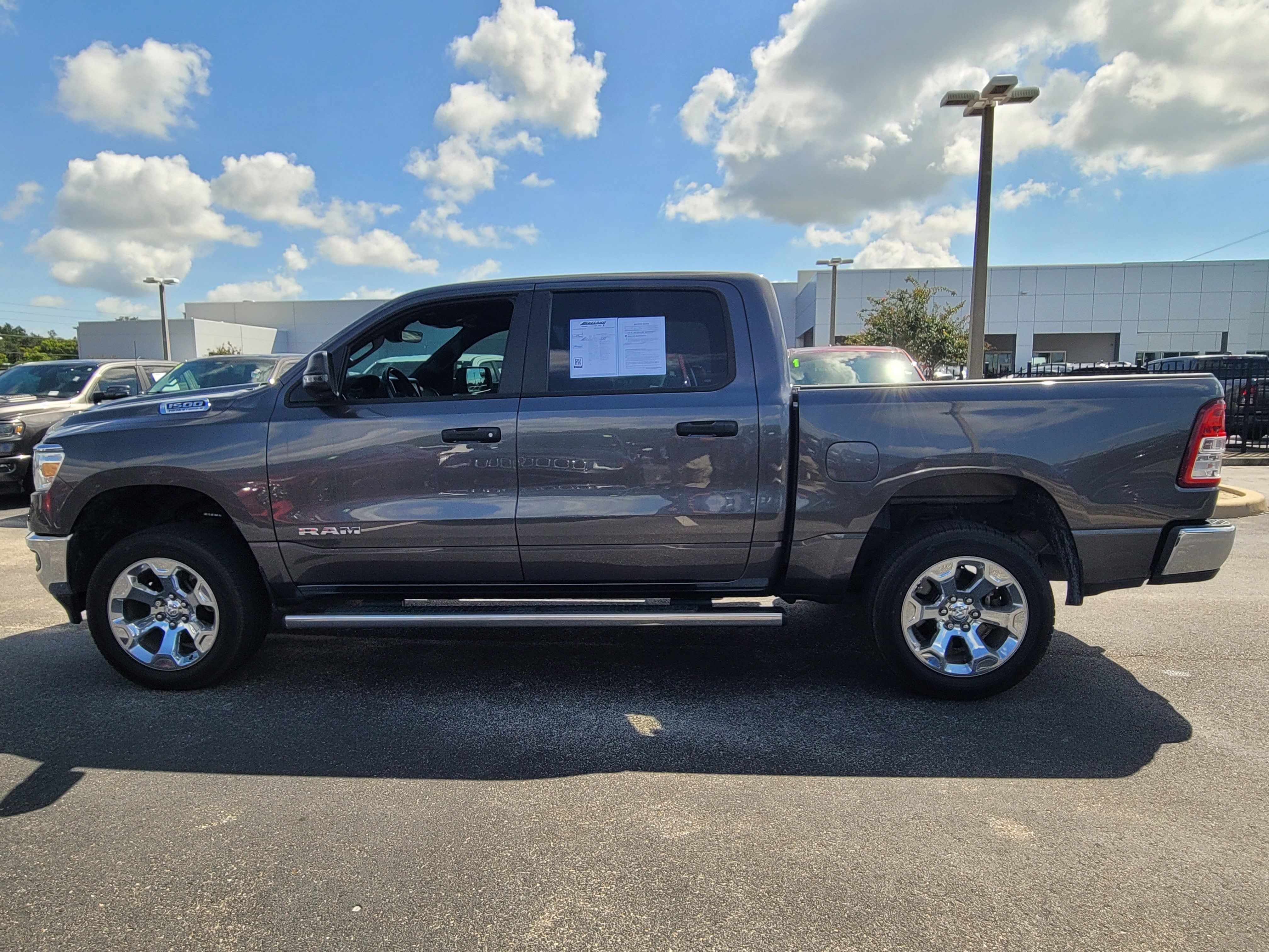 Used 2023 RAM 1500 Big Horn AWD/4WD image 7